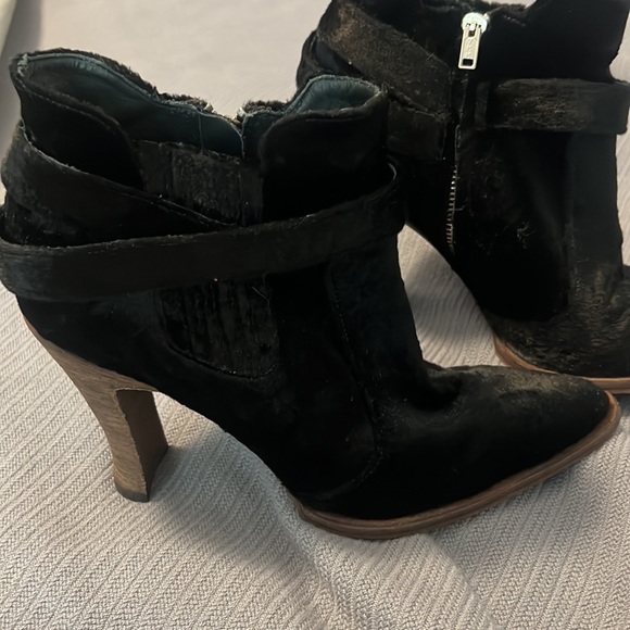 Elizabeth and James pointed toe ankle boots velvet  SZ 8 club wear going out - Picture 5 of 14